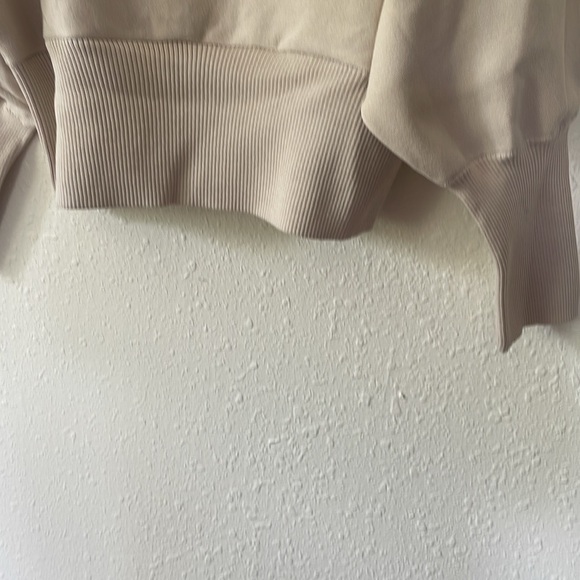 Express Top - Picture 7 of 10